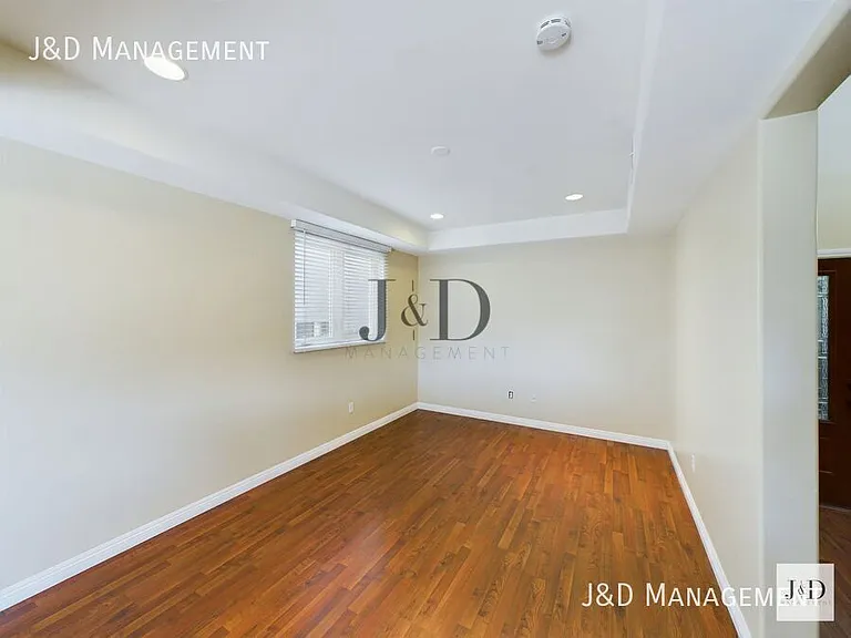 3036 Oliphant St #1 — Photo 7