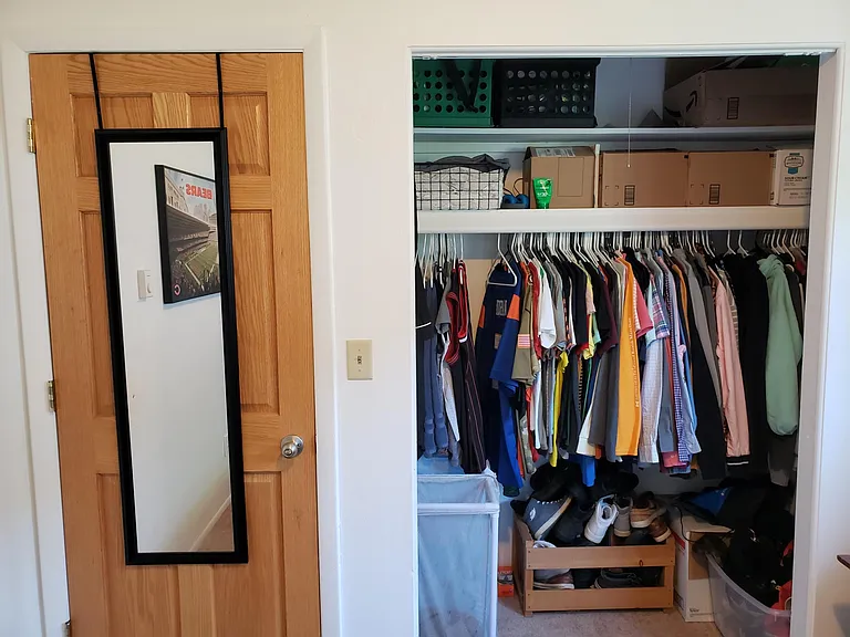 Room Closet
