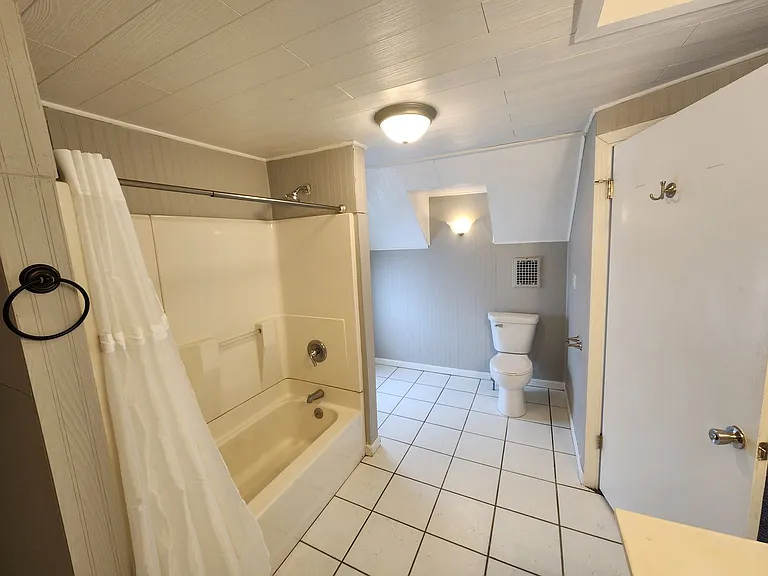 2809 Main St — Photo 17