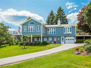 7024 Longview Dr, Naples, NY 14512