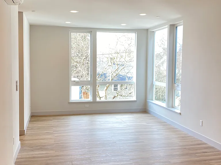 6957 Ellis Ave S #B — Photo 1