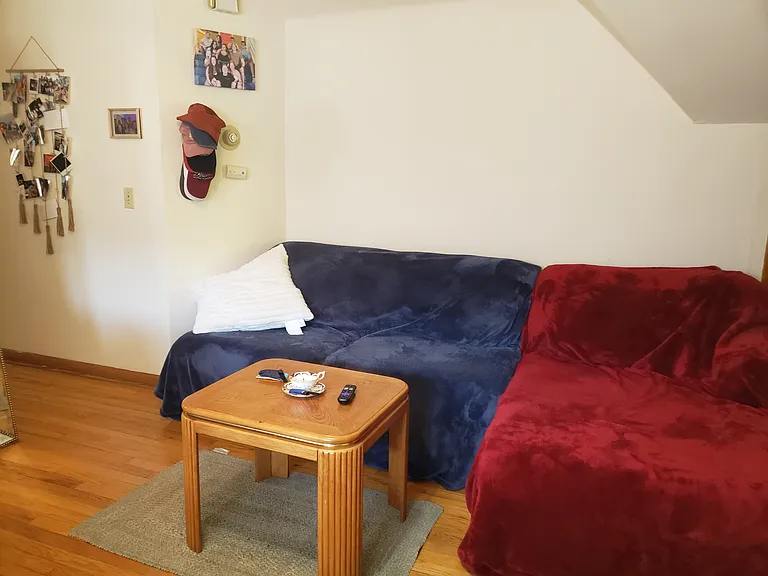 815 E Johnson St #5 — Photo 3
