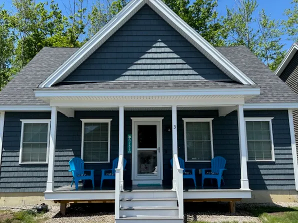 3 Faith Ln, Old Orchard Beach, ME 04064