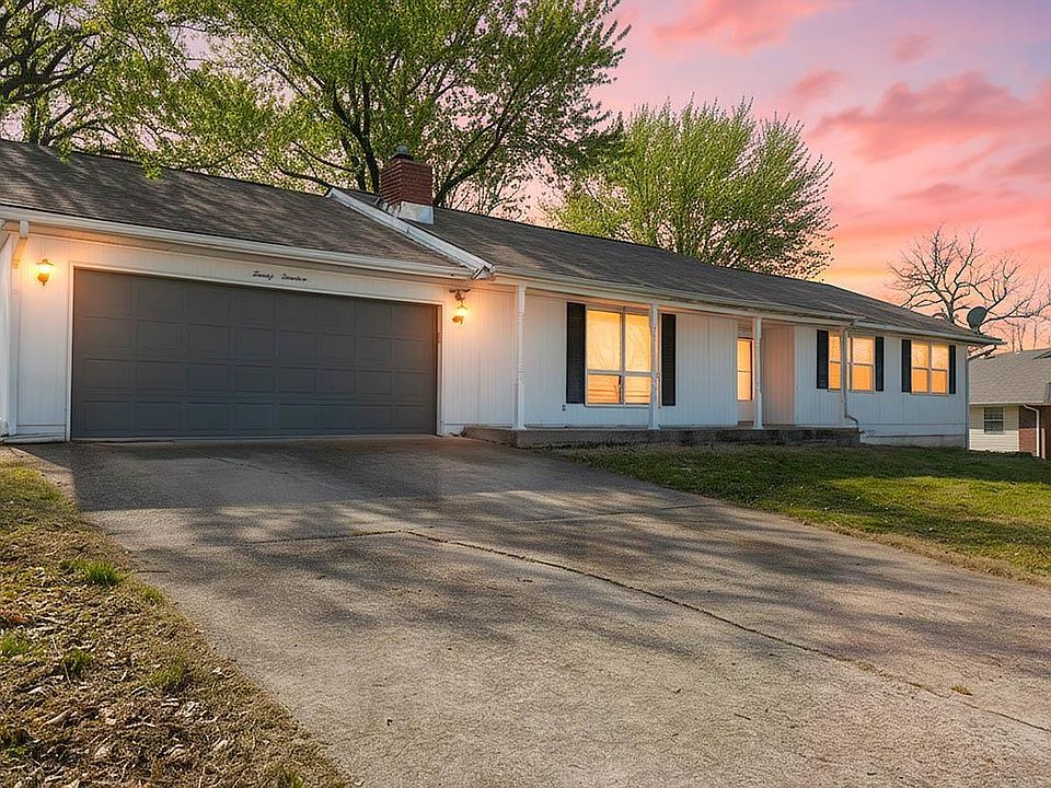 1st image of 2014 Deer Path