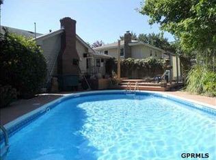 13430 Frances St, Omaha, NE 68144