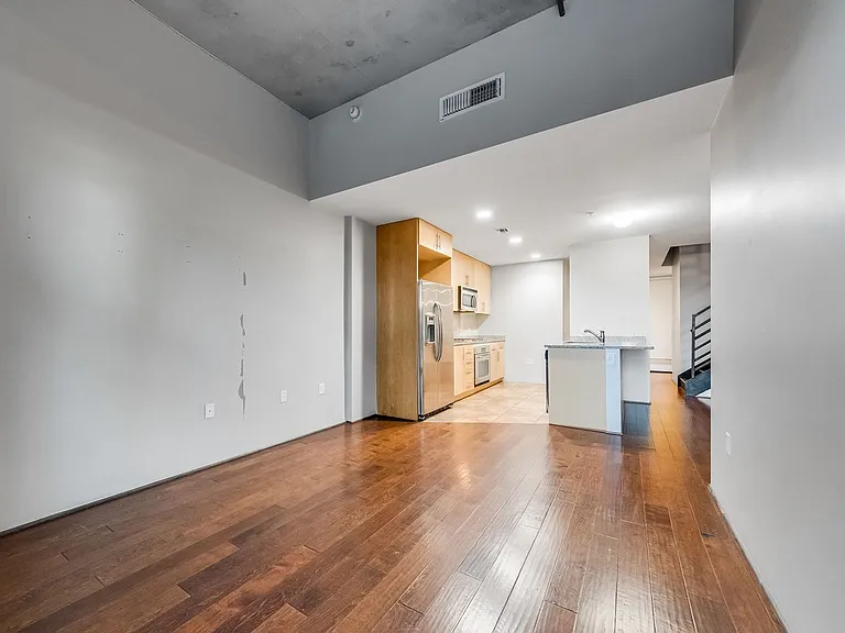 353 Bonneville Ave #161 — Photo 9