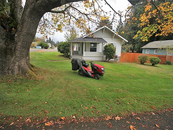 3rd image of 6431 Wetmore Ave SE