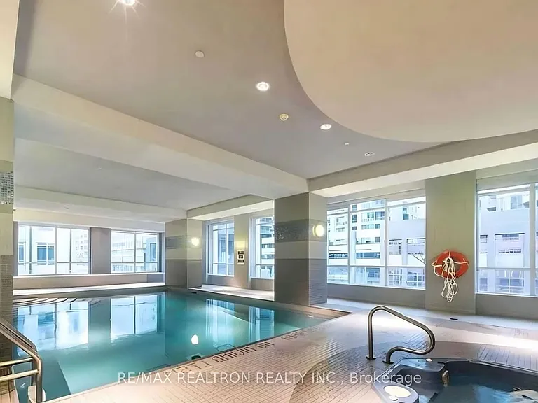 761 Bay St #2314 — Photo 11