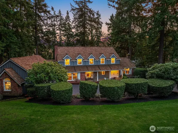 11721 NE 41st Street, Kirkland, WA 98033