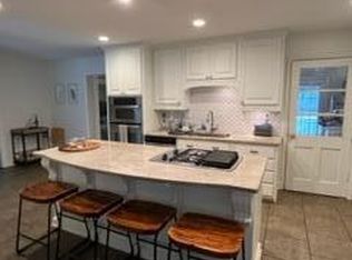 2430 Thaxton St, Charleston, SC 29414