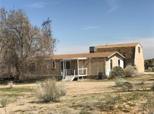 10183 Smith Rd, Phelan, CA 92371