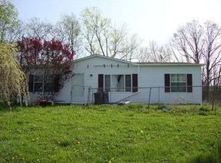 1000 Center Ridge Rd, De Mossville, KY 41033