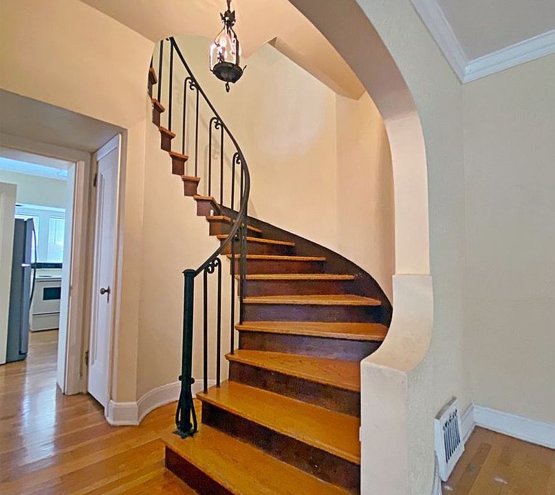 2nd image of 114 S 49th Ave #1142