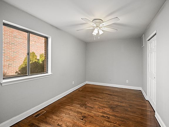 4th image of 336-38 S 6th St #B