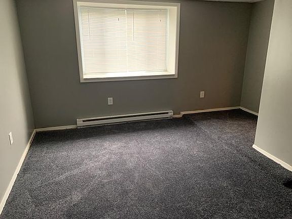 3rd bedroom with bay window