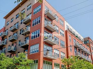 824 W Superior St UNIT 501, Chicago, IL 60642
