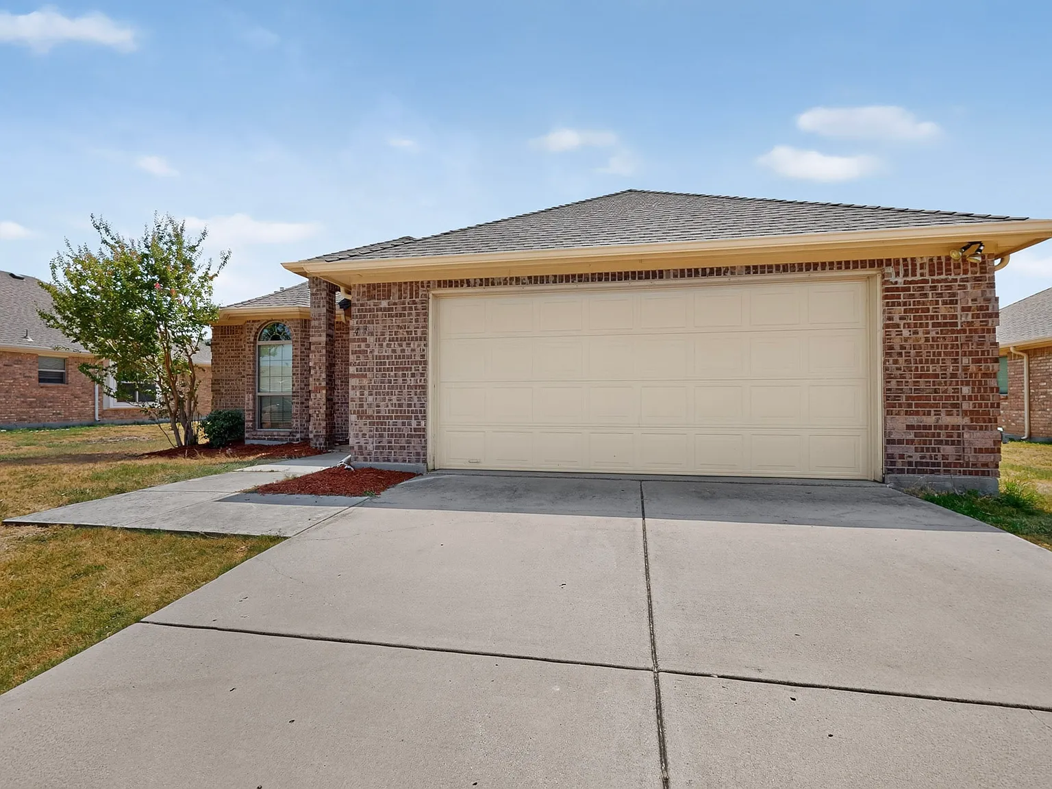 3 bed, 1502 sqft, $2,195 — Photo 2