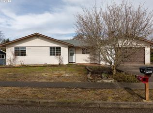 1305 Wilshire Dr, Stayton, OR