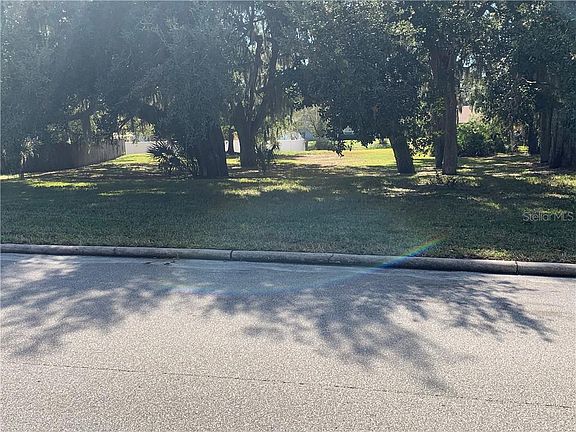 3rd image of Christina Blvd W