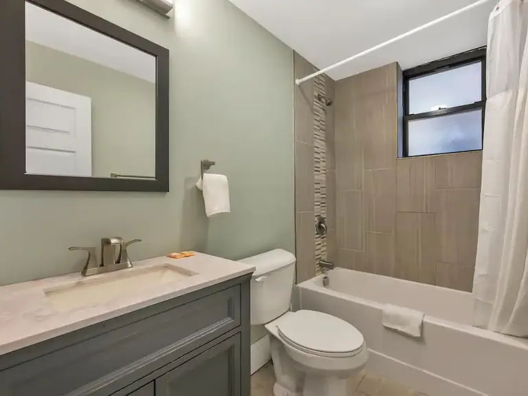 926 Talmage Ave #926 — Photo 4