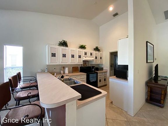 3rd image of 920 Belville Blvd #11667110