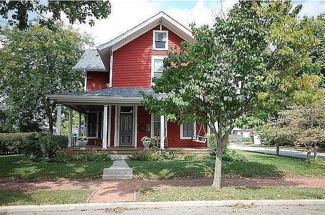 1st image of 1194 Cherry St