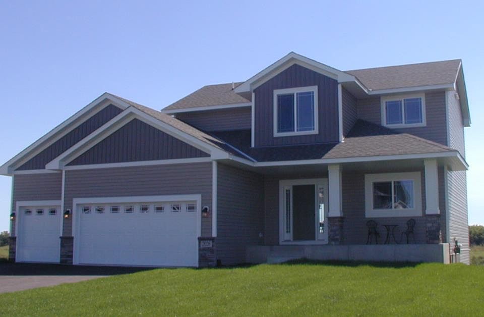 1st image of 2026 Red Oak Ln