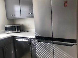 1925 Sherman Ave APT 3E, Evanston, IL 60201
