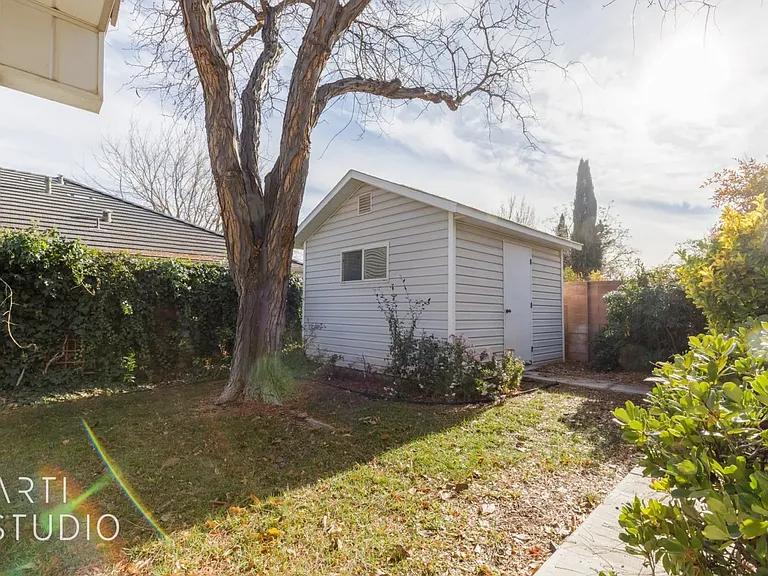 351 S Valley View Dr #30 — Photo 26
