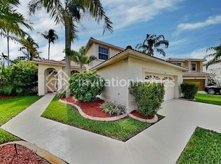 1915 SW 181st Way, Hollywood, FL 33029