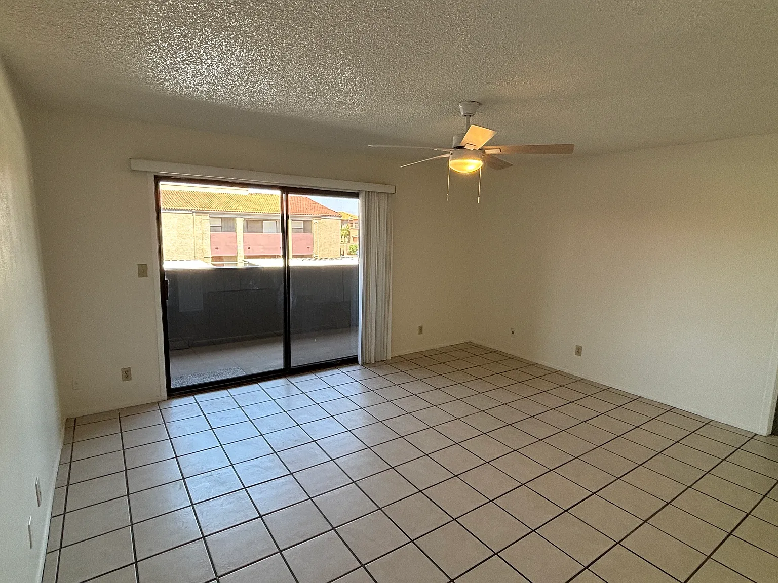 1730 W Emelita Ave — Photo 2