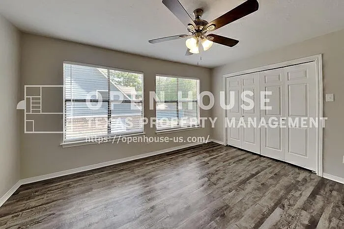 3806 Village Oaks Dr — Photo 22