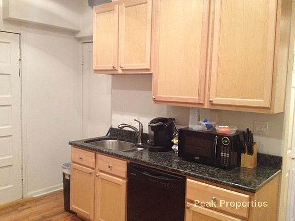 5th image of 2003 W Evergreen Ave #1