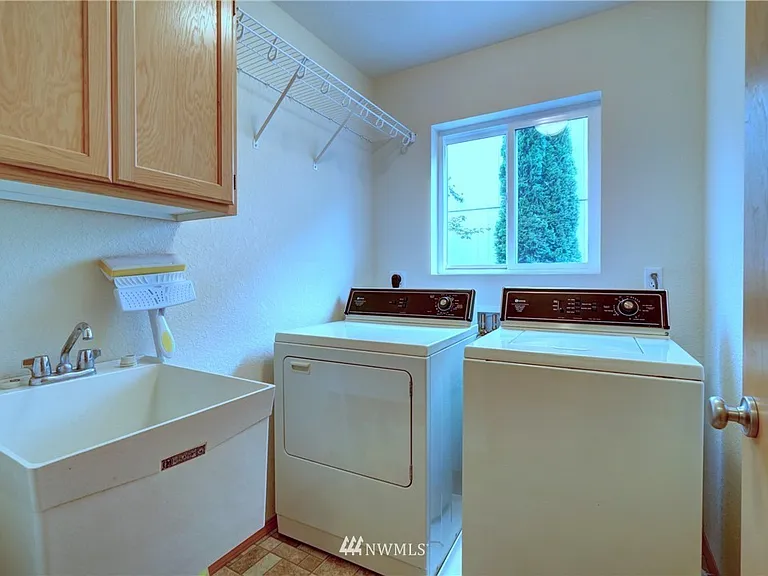 4055 Galena St SE — Photo 20