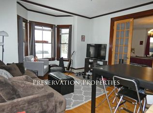 957 Washington St #1B, Newtonville, MA 02460