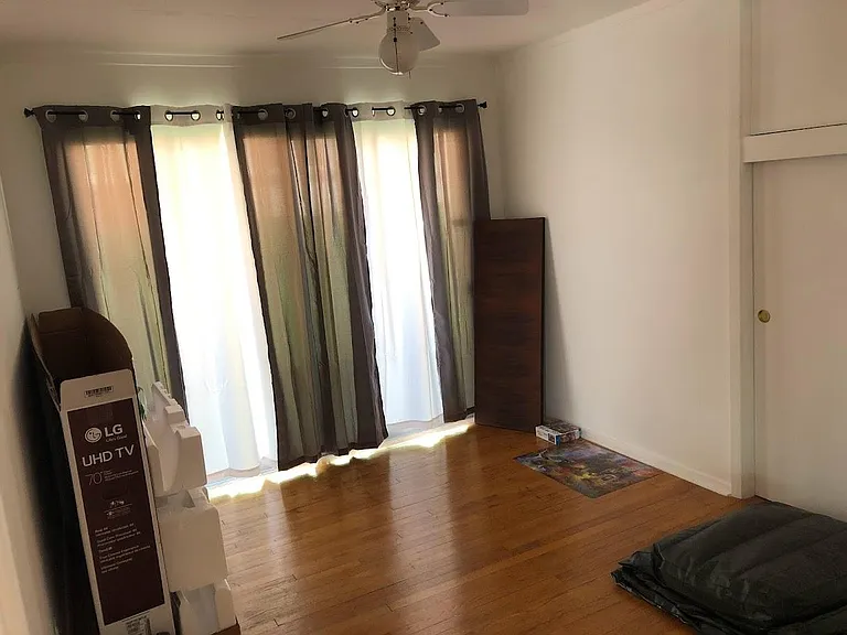 Bedroom off patio