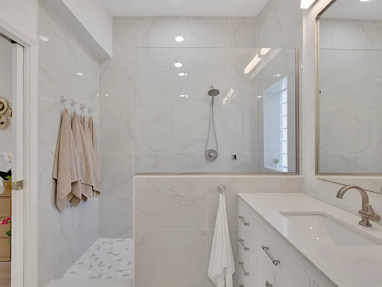 960 Lakewood Dr — Photo 32