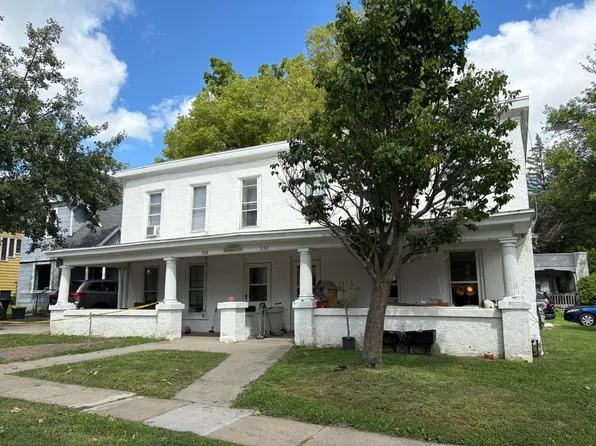 232 E Bloomington St, Iowa City, IA 52245