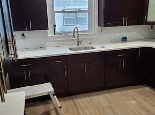 109 Macdonald St, Hempstead, NY 11550