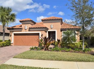 2372 Vaccaro Dr, Sarasota, FL 34231