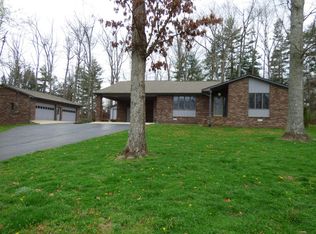 581 Highland Dr, Crossville, TN 38572