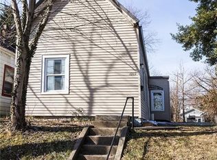 1919 E Market St, New Albany, IN 47150