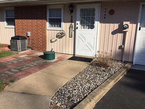 4th image of 494B Thornbury Ct