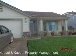 1775 Whiting Ct, Dixon, CA 95620