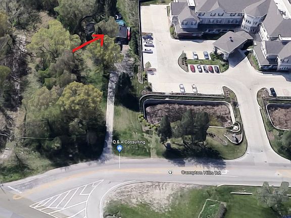 2nd image of 2815 Campton Hills Dr