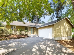 9123 SW 40th Ave, Portland, OR 97219