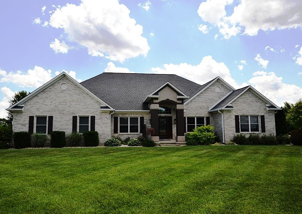 1st image of 1562 S Hiland Dr