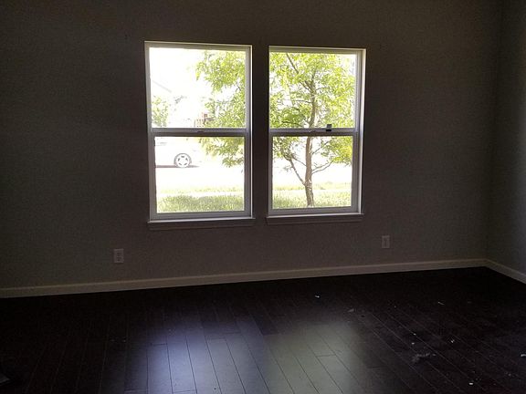 5th image of 3601 Tesla Dr
