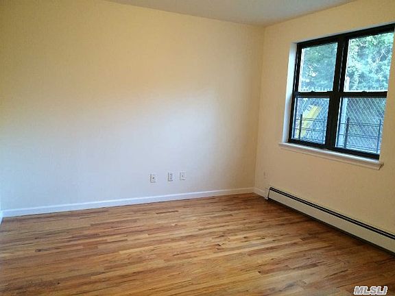 3rd image of 1521 119th St