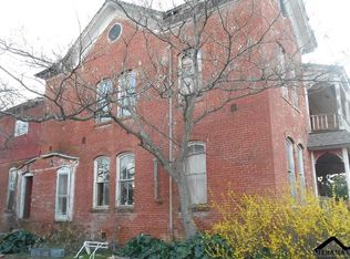 16675 Palm Ave, Anderson, CA 96007